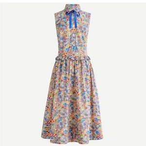 Brand new Sleeveless Floral Shirtdress